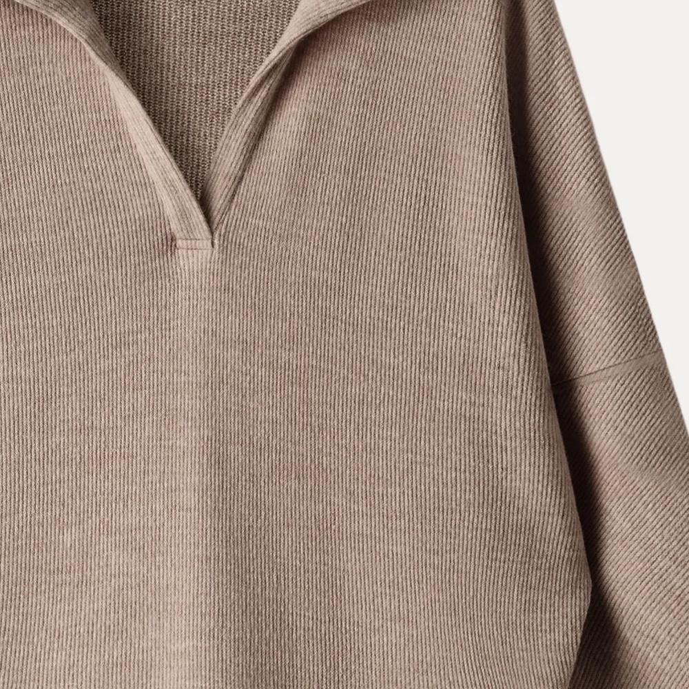 NWT!! $69 OGL Cozy Collared V-Neck Batwing Sleeve Pullover in Heather Taupe S - Picture 8 of 14